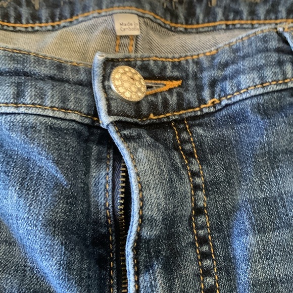 Jeans - Picture 2 of 8